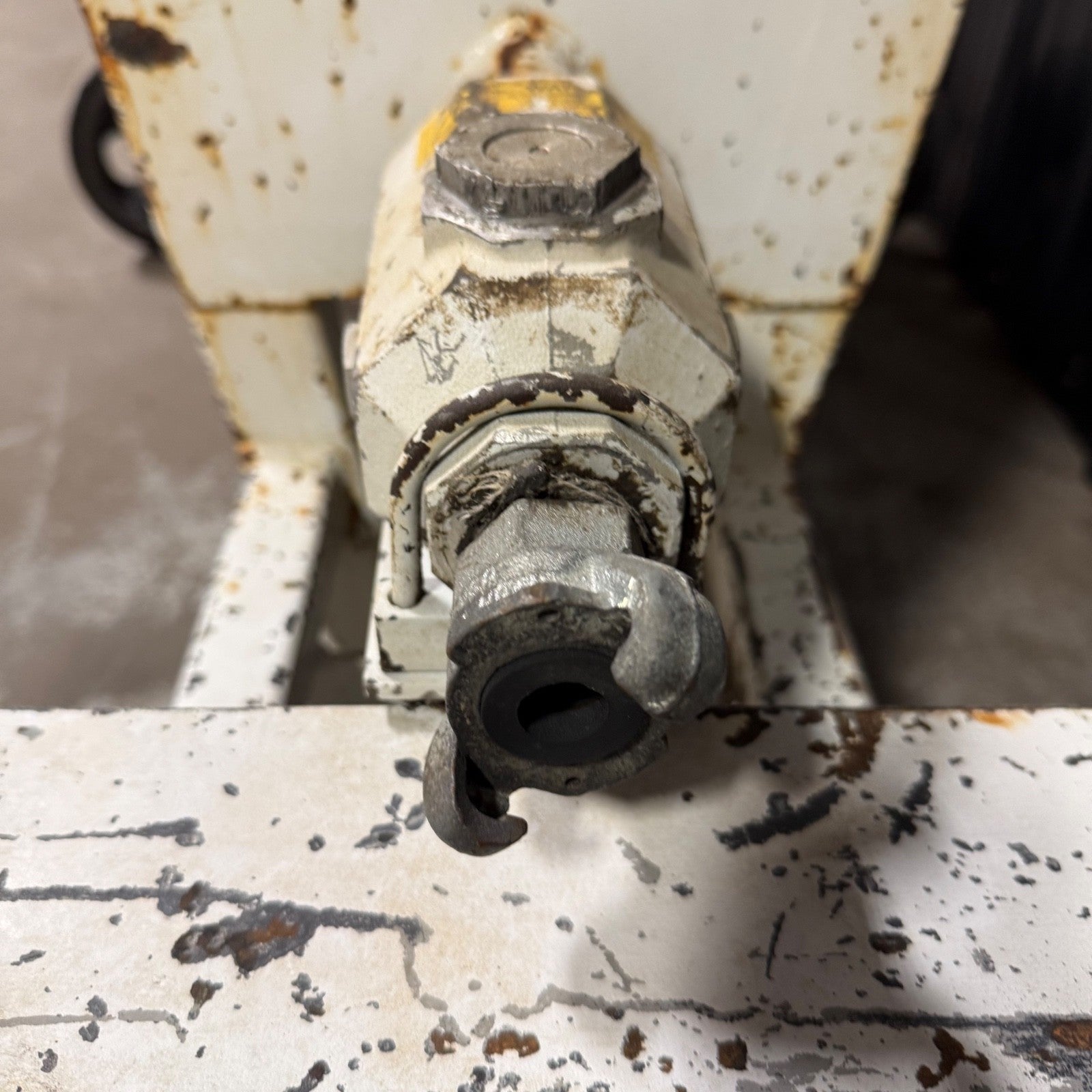 Minnich A-1C Single On-Slab Air Drill Unit with Steering | Concrete Drill Dowel8