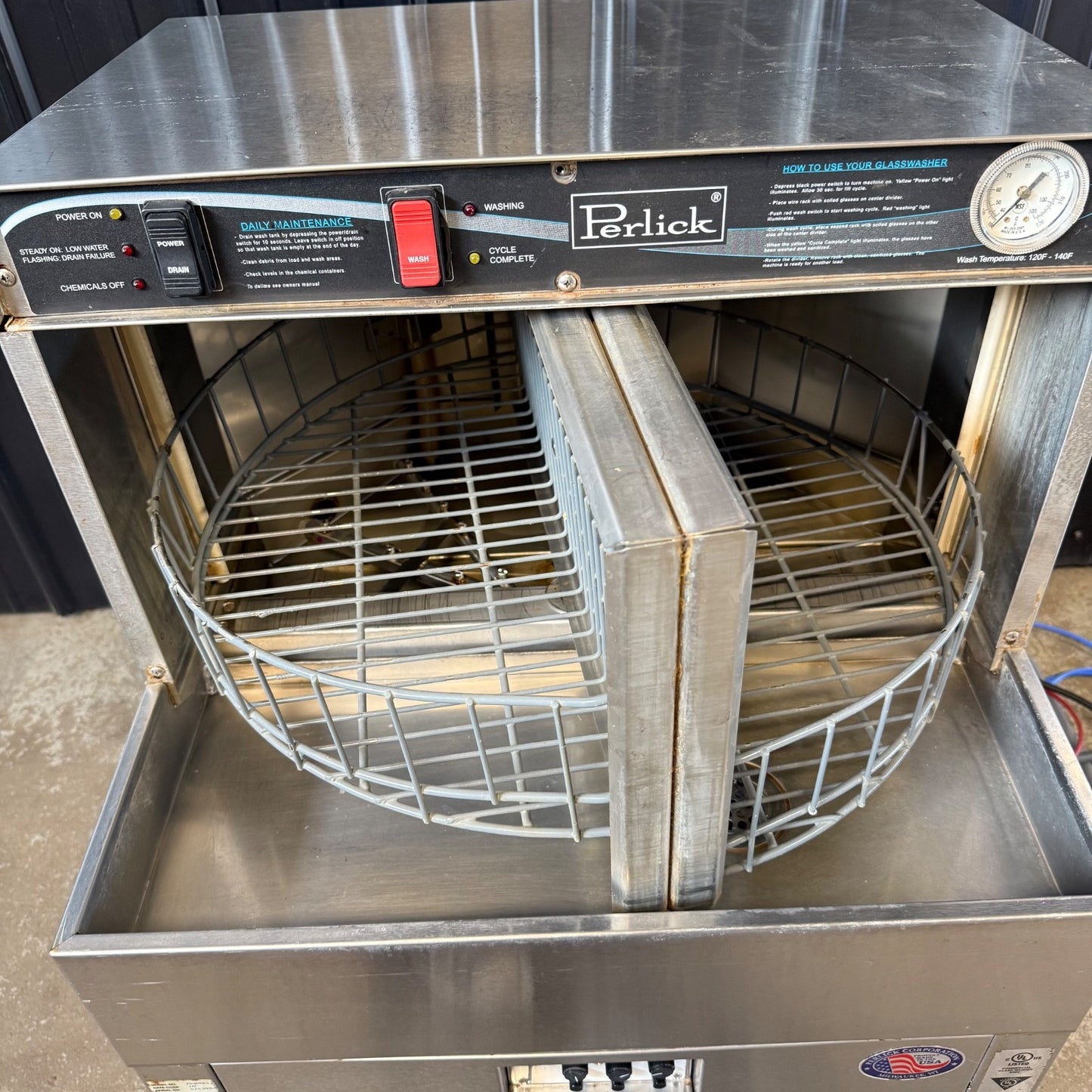 Perlick PKBR24 24" Rotary Undercounter Glasswasher Dish Washer - Batch Type