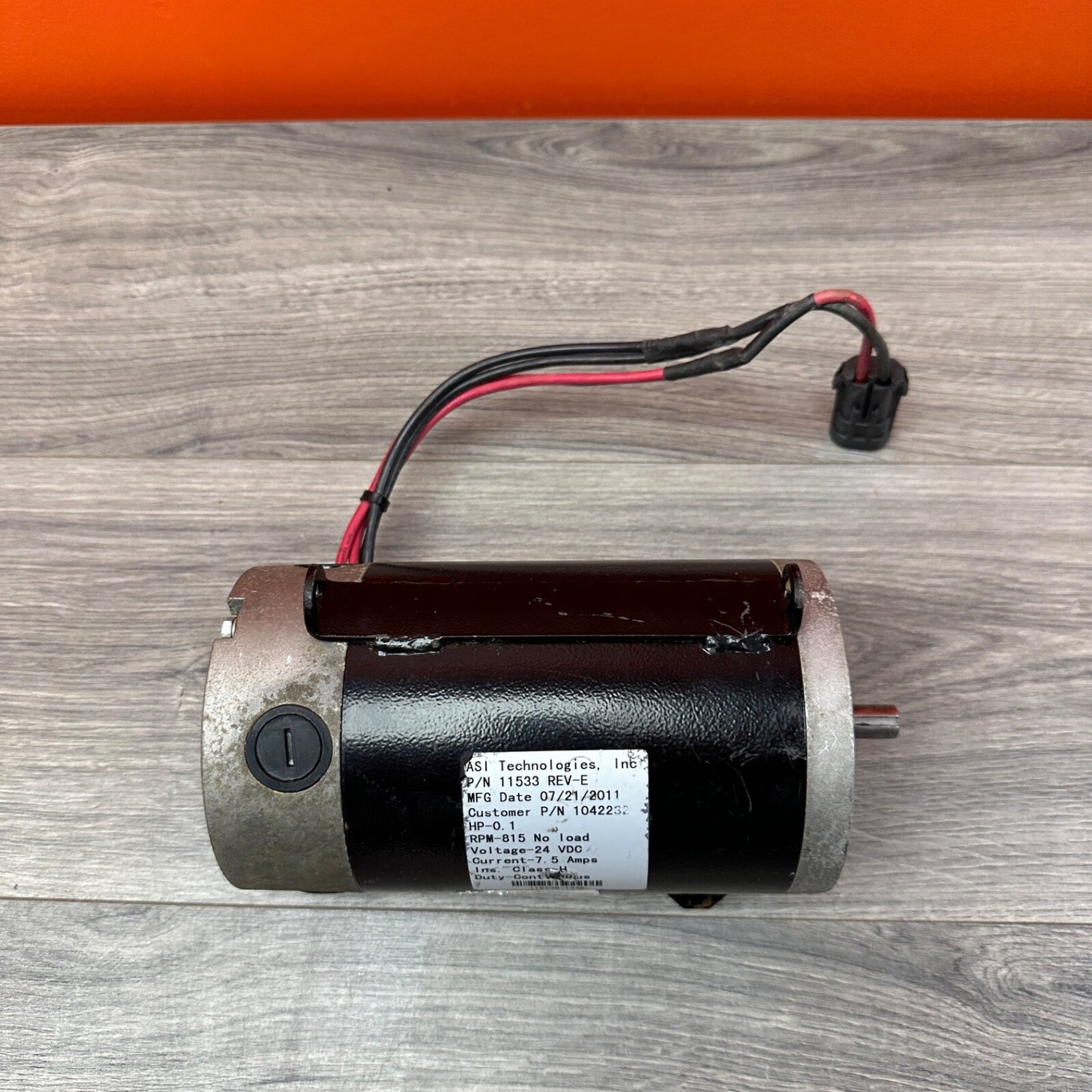 Tennant Brush Drive Motor 1042232 1017216 275-7482 11533 - TESTED