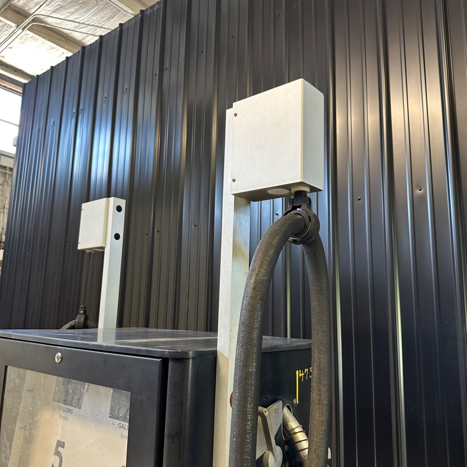 Bennett 3000 Series Dual Diesel Fuel Pump | 3112SNP -SGLS2