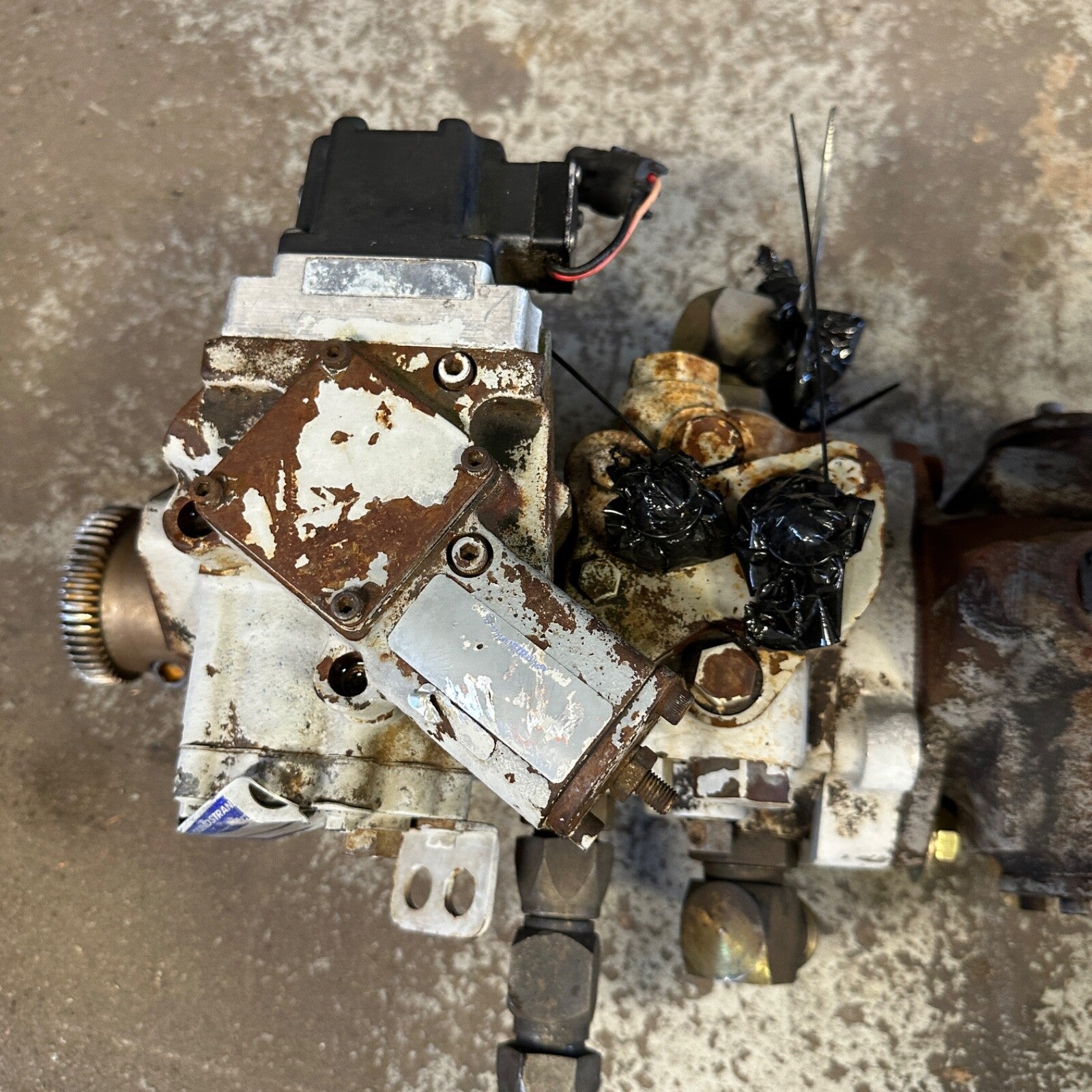 Hydraulic Pump Genie S60 - MVP046C - Hydraulic Displacement Control5