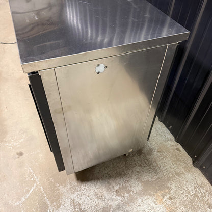 Perlick SDPS60 60" Black Pass-Thru Sliding Door Back Bar Refrigerator