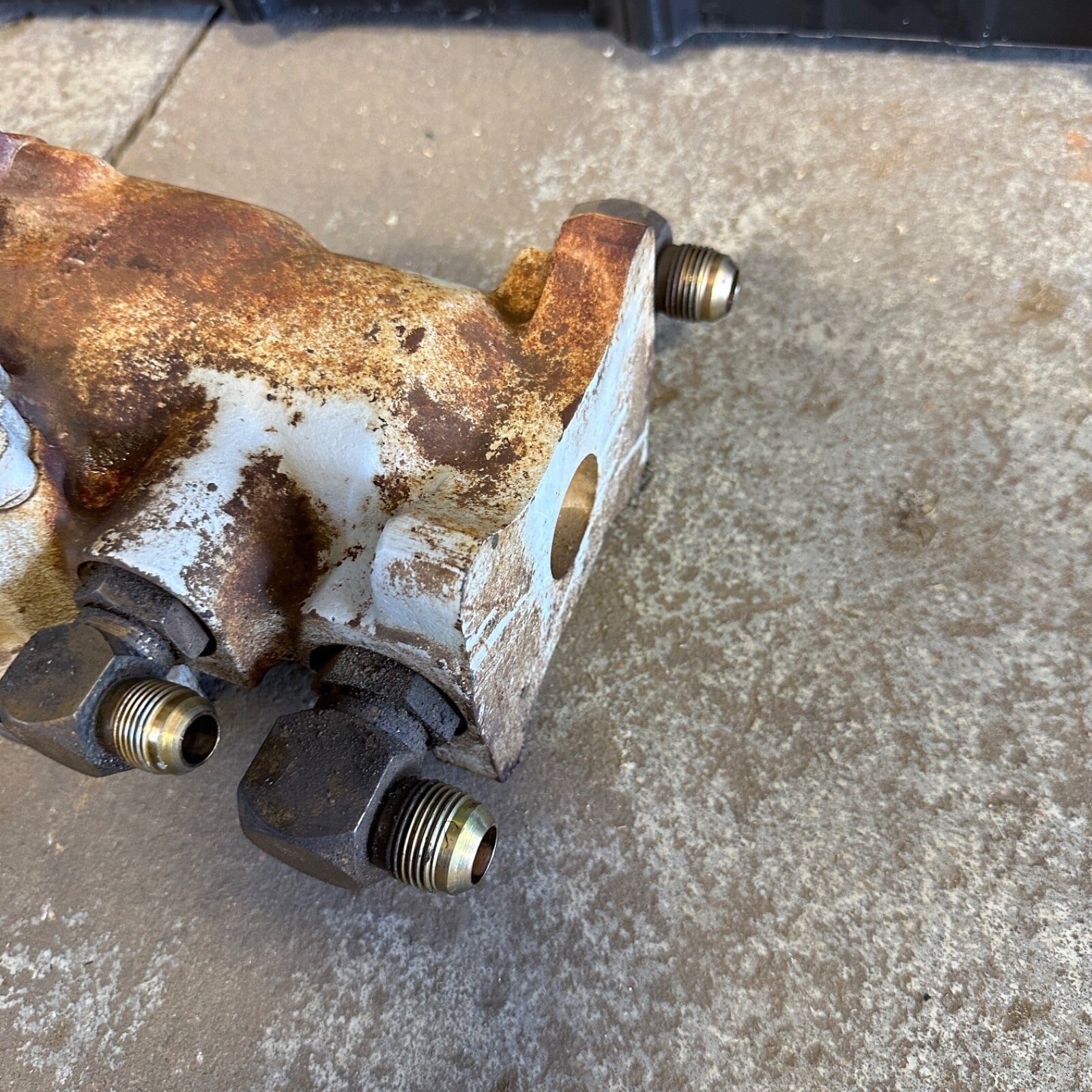 Hydraulic Drive Motor - Genie S60 - M464012 | MMV-046c Danfoss Sauer M46