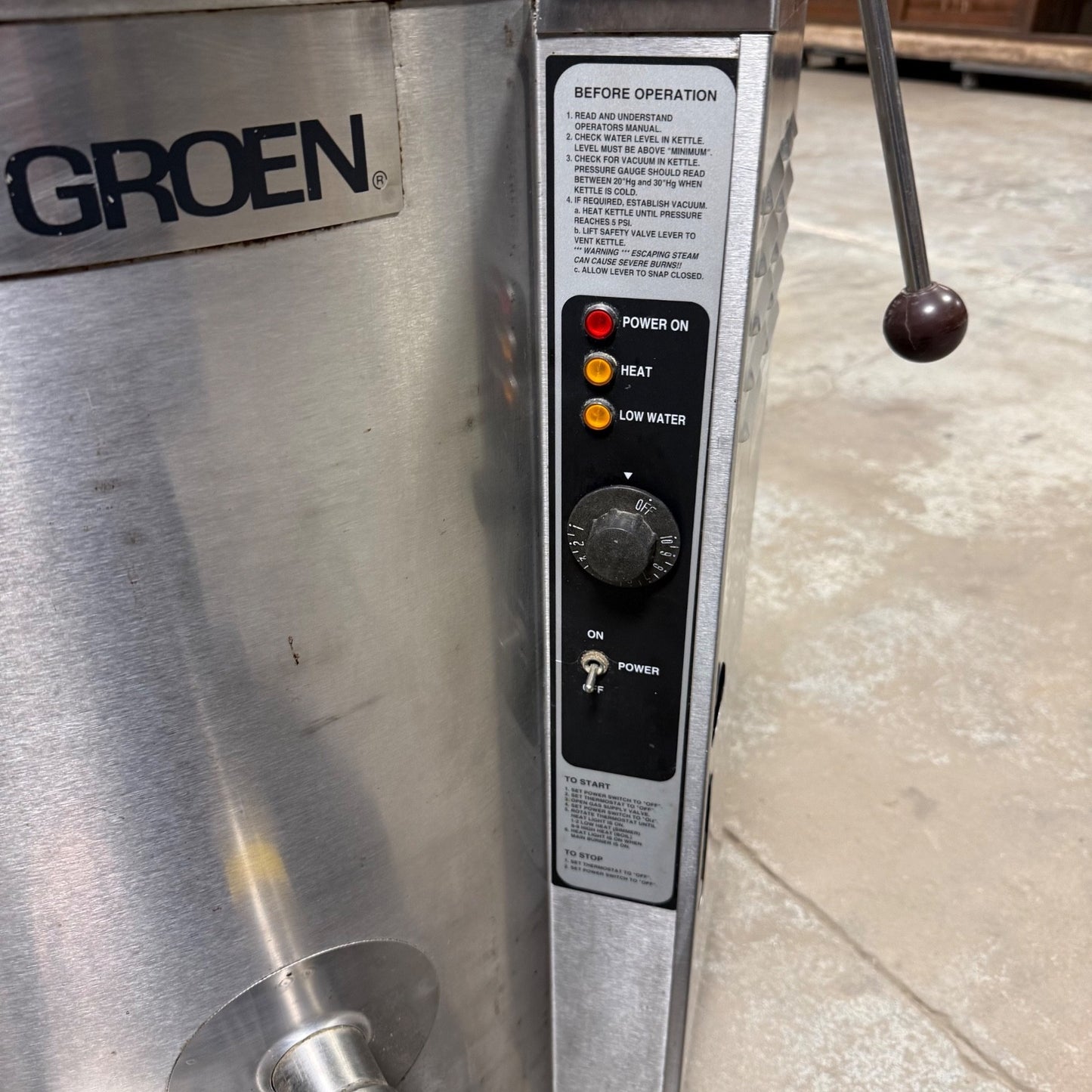 Groen AH/1E-40 40 Gal Jacket Steam Kettle | Natural Gas Stationary 2/33