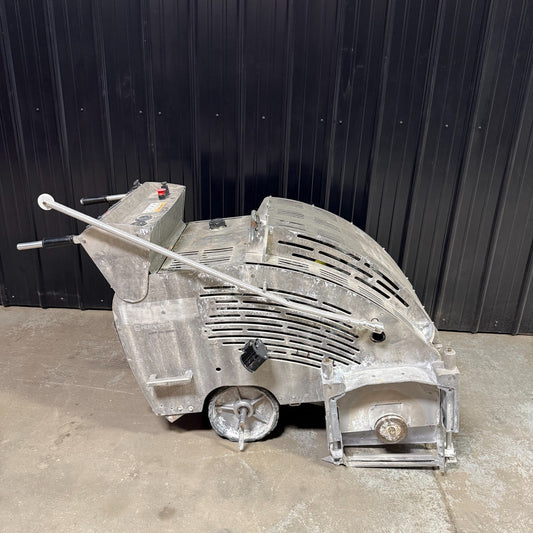 2011 Husqvarna Soff-Cut X5000 27HP Self-Propelled Early Entry Concrete Saw0