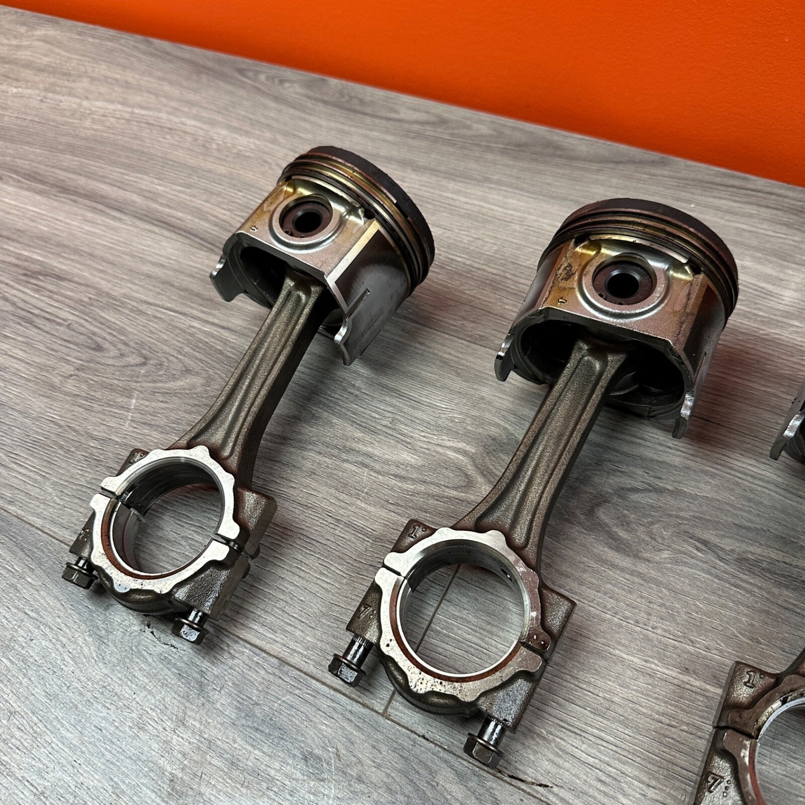 2014 CAT Caterpillar 242D Skid Steer Piston & Connecting Rod Set C3.3B Kubota